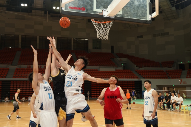 籃球爭霸!甌海vs洞頭友誼賽備戰(zhàn)“溫BA”