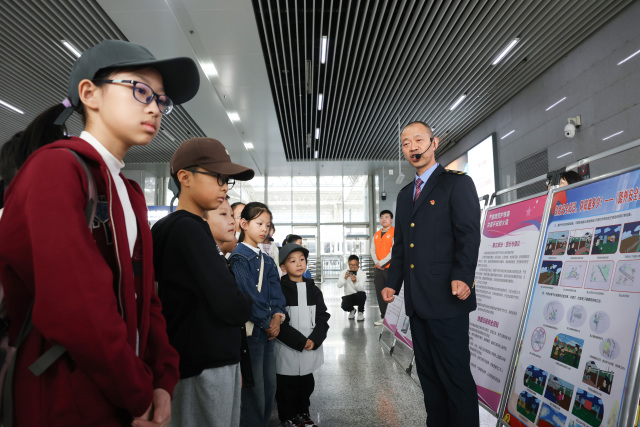 ��١����ޡ������r �F·���o������ƽ��