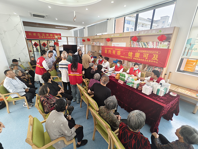 �ڮT�������|���lչ�@���꣨6��ح���ܽ����W����ů���ռ�